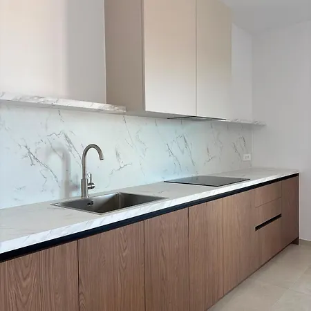Apartment New Sesar 2026 Barbat na Rabu